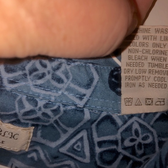 Island Republic Men’s Casual Shirt Batik - Picture 5 of 5